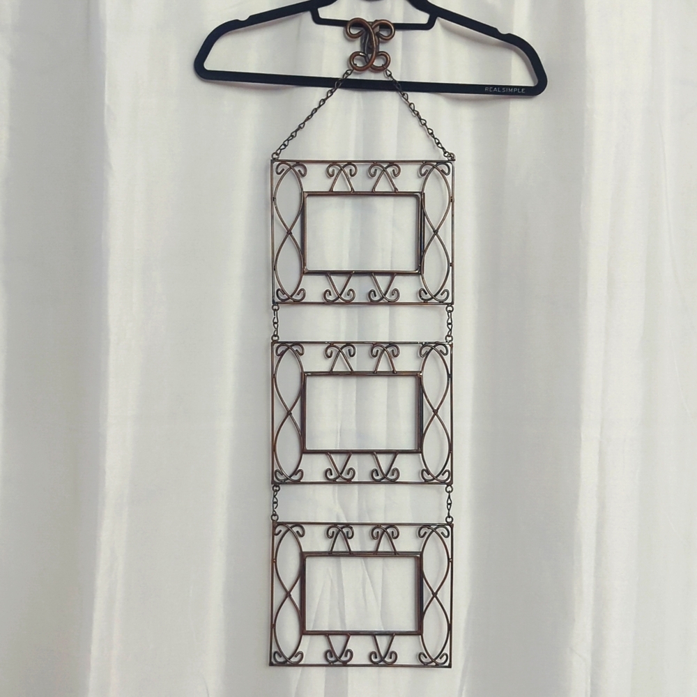 3-Opening Decorative Wrought Iron Wall Hanging Picture Frame